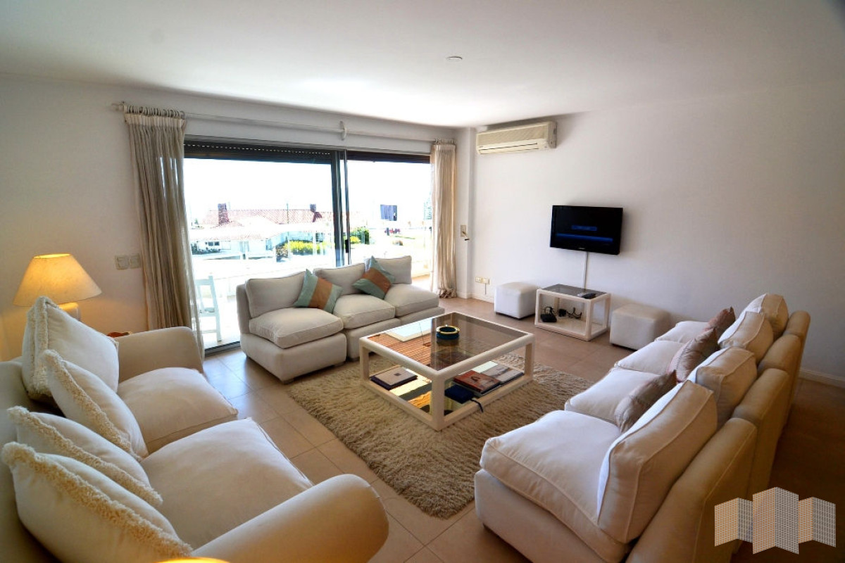 Apartamento ID.1669 - Apartamento en Punta del Este, Península