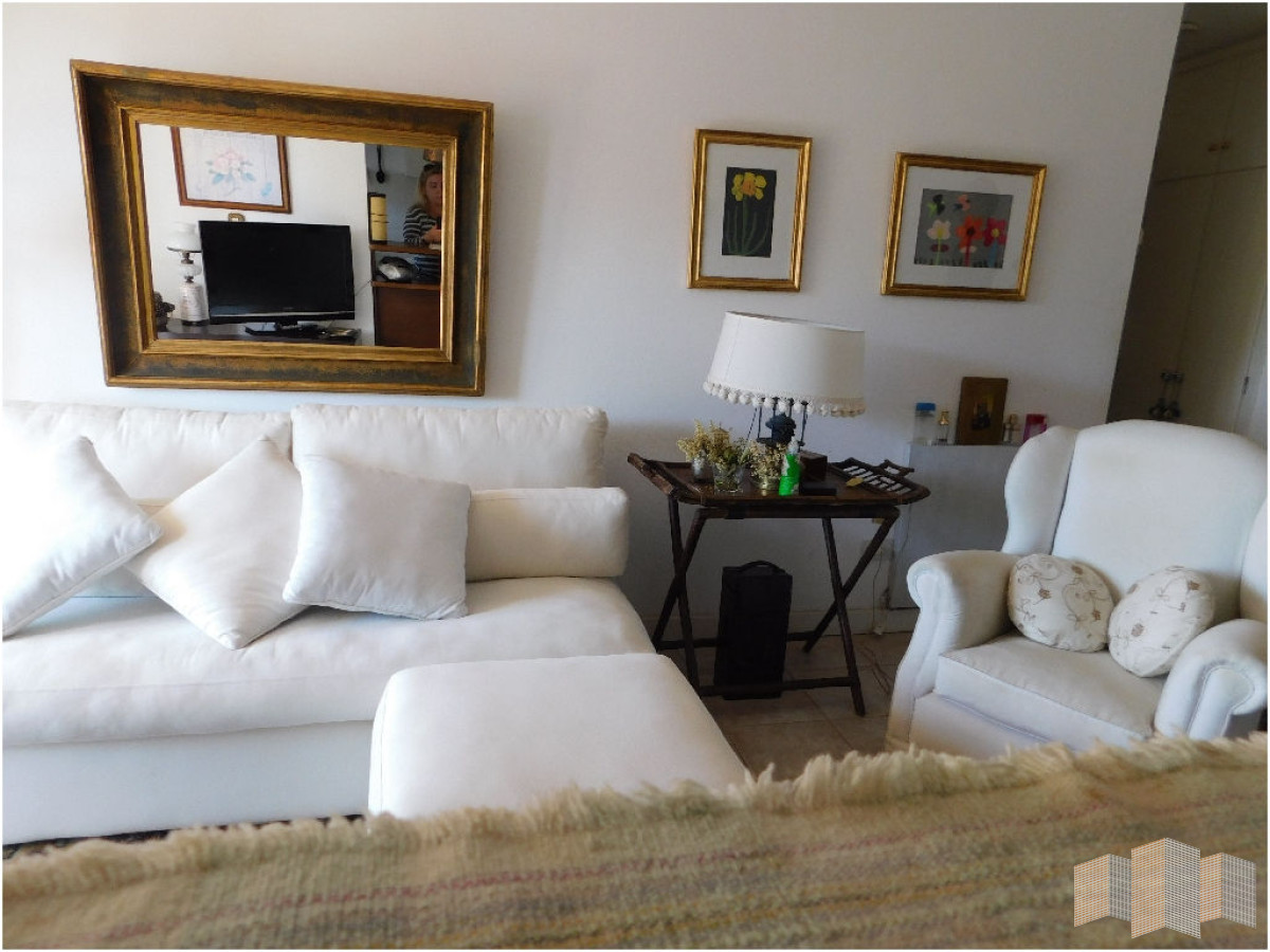 Apartamento ID.1724 - A DOS CUADRAS DE LA PLAYA.
