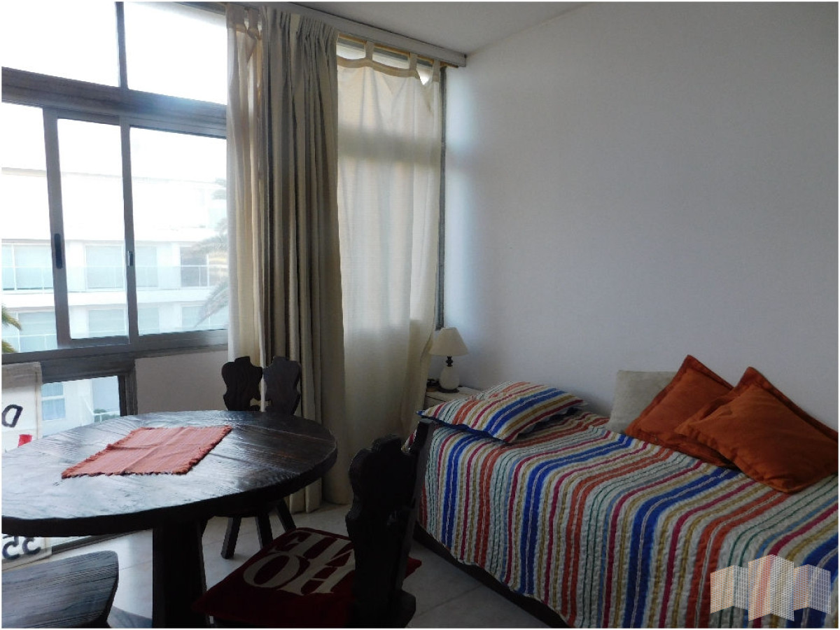 Apartamento ID.1729 - Apartamento en Punta del Este, Península