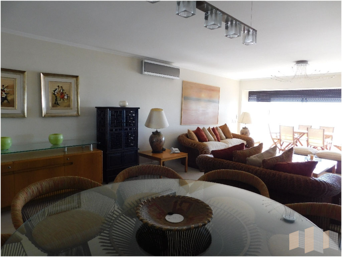Apartamento ID.1748 - CON EXCEPCIONAL VISTA AL MAR