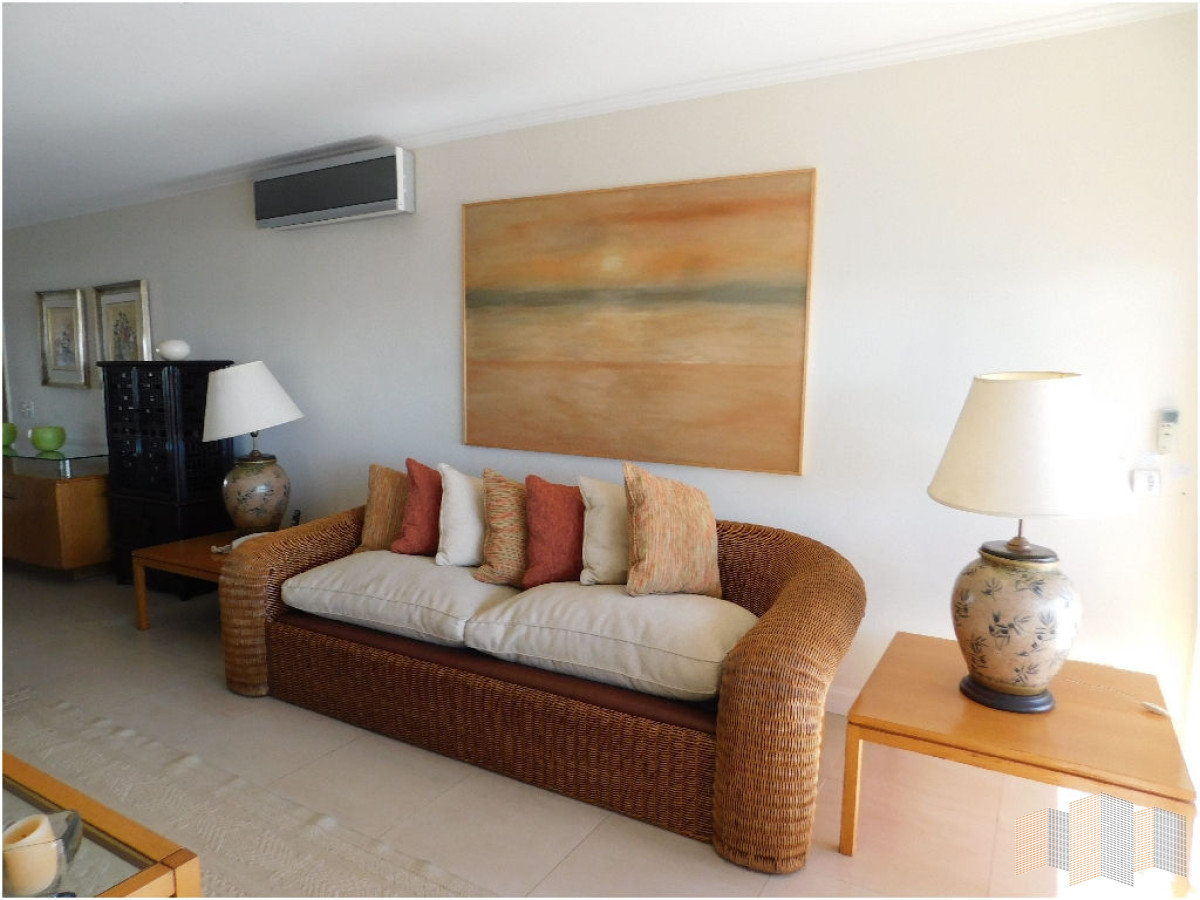 Apartamento ID.1748 - CON EXCEPCIONAL VISTA AL MAR