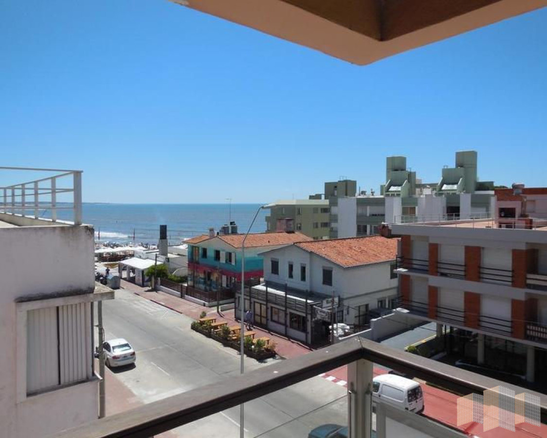 Apartamento ID.336 - A METROS DE LA PL.AYA 