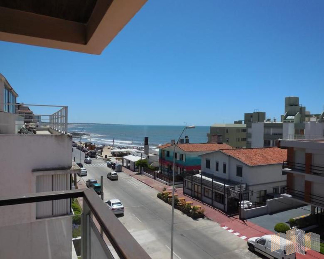 Apartamento ID.336 - A METROS DE LA PL.AYA 