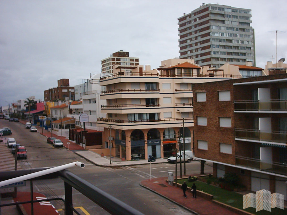 Apartamento ID.368 - A METROS DE LA PLAYA - MODERNO.