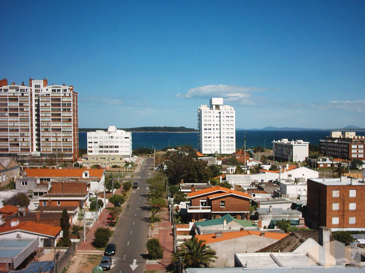 Apartamento ID.388 - A PASOS DEL MAR.