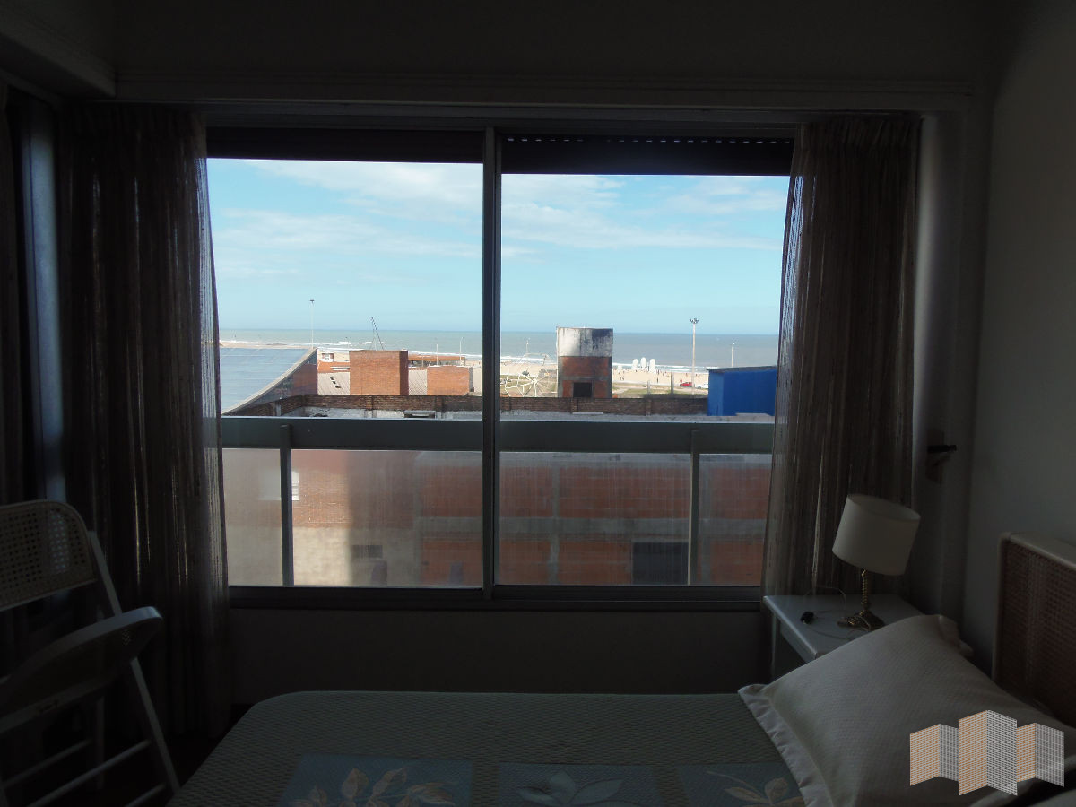 Apartamento ID.420 - FRENTE A LA PLAYA 