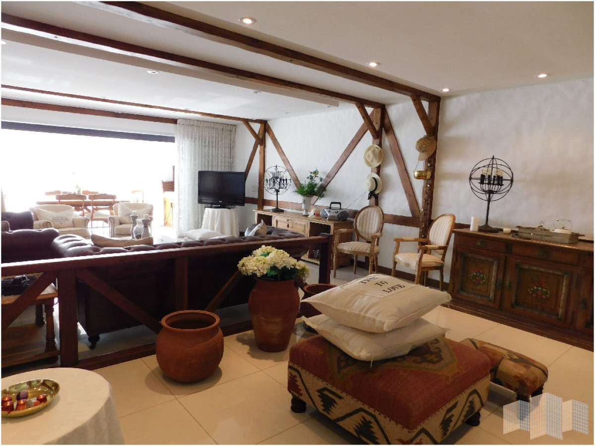 Apartamento ID.68 - CON EXCLUSIVA VISTA DE PRIMERA LINEA AL MAR.