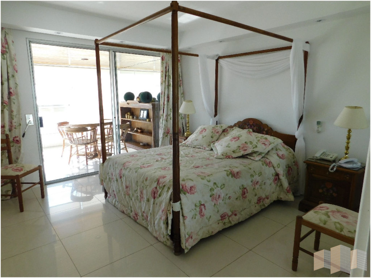 Apartamento ID.68 - CON EXCLUSIVA VISTA DE PRIMERA LINEA AL MAR.