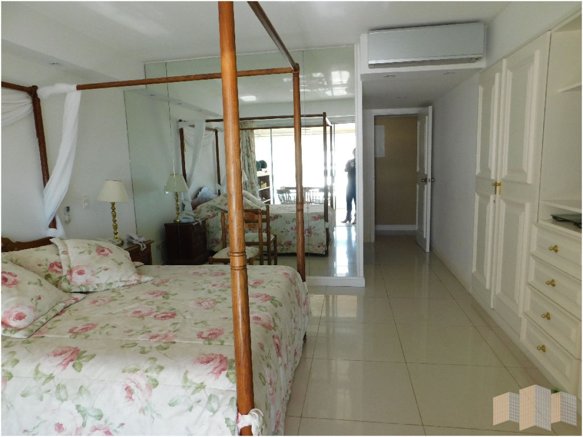 Apartamento ID.68 - CON EXCLUSIVA VISTA DE PRIMERA LINEA AL MAR.