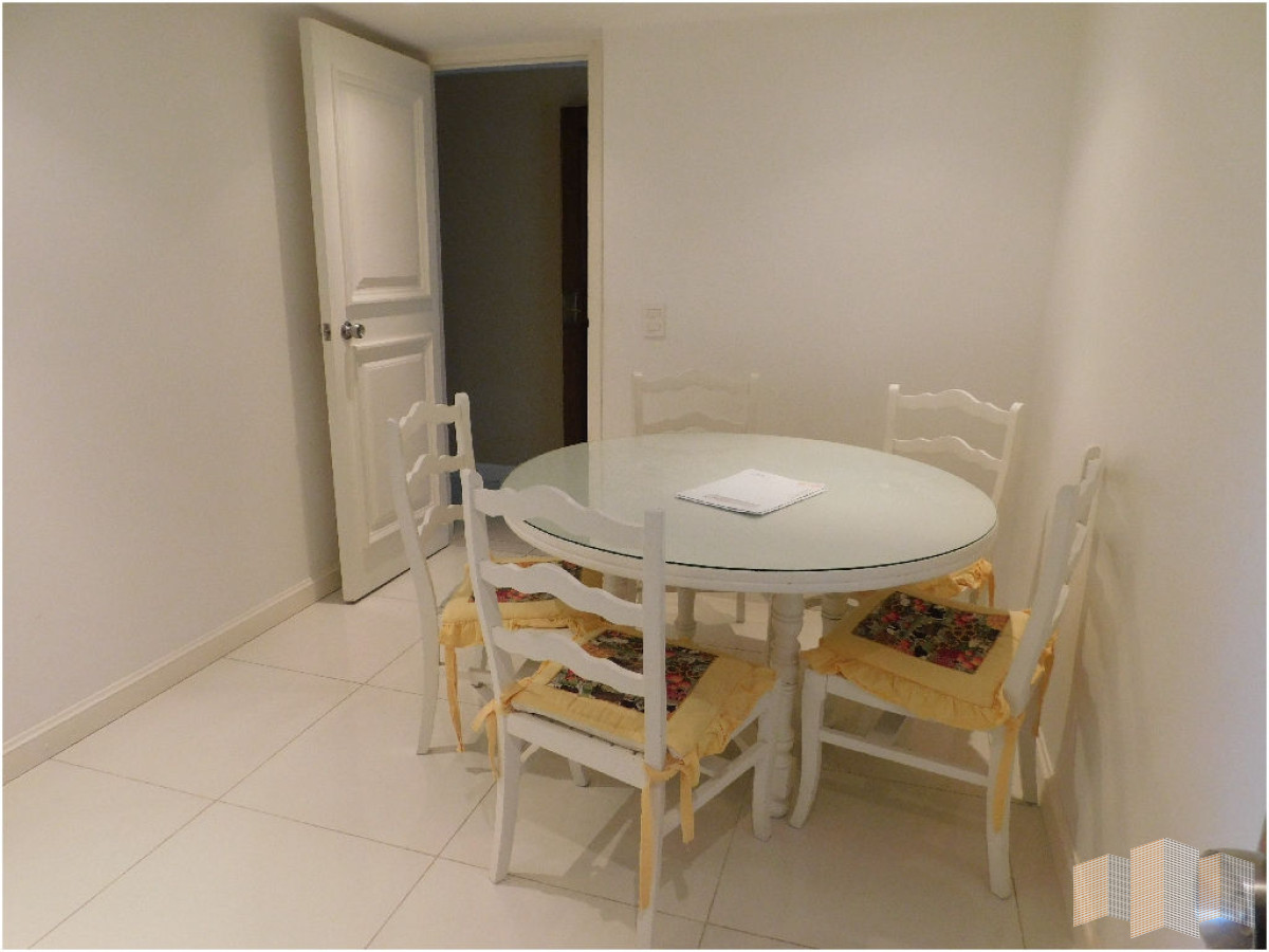 Apartamento ID.68 - CON EXCLUSIVA VISTA DE PRIMERA LINEA AL MAR.