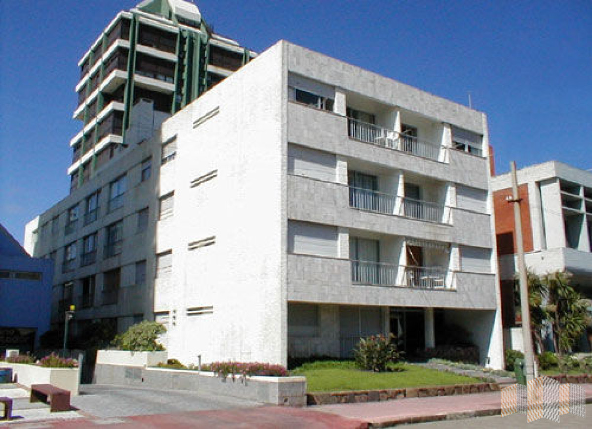 Apartamento ID.726 - Apartamento en Punta del Este, Península