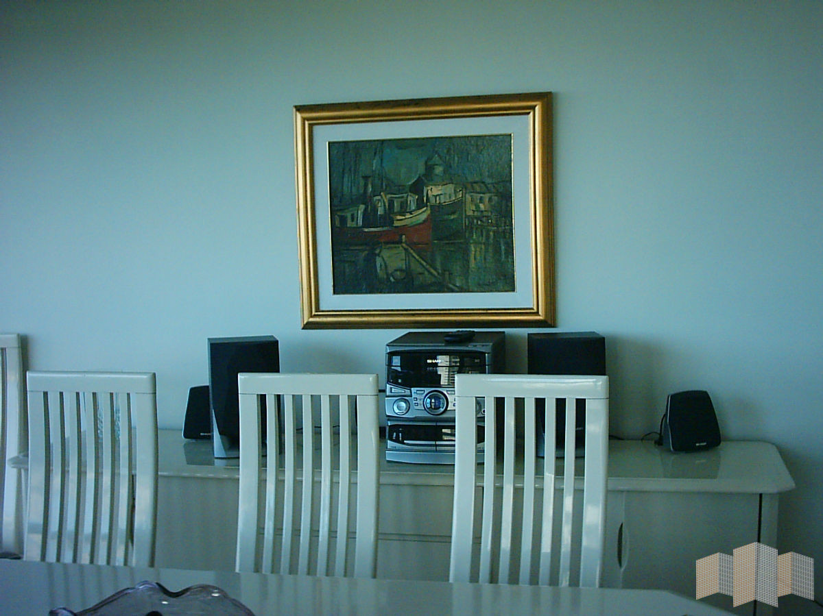 Apartamento ID.762 - FRENTE AL MAR - CON MUY LINDA VISTA - 