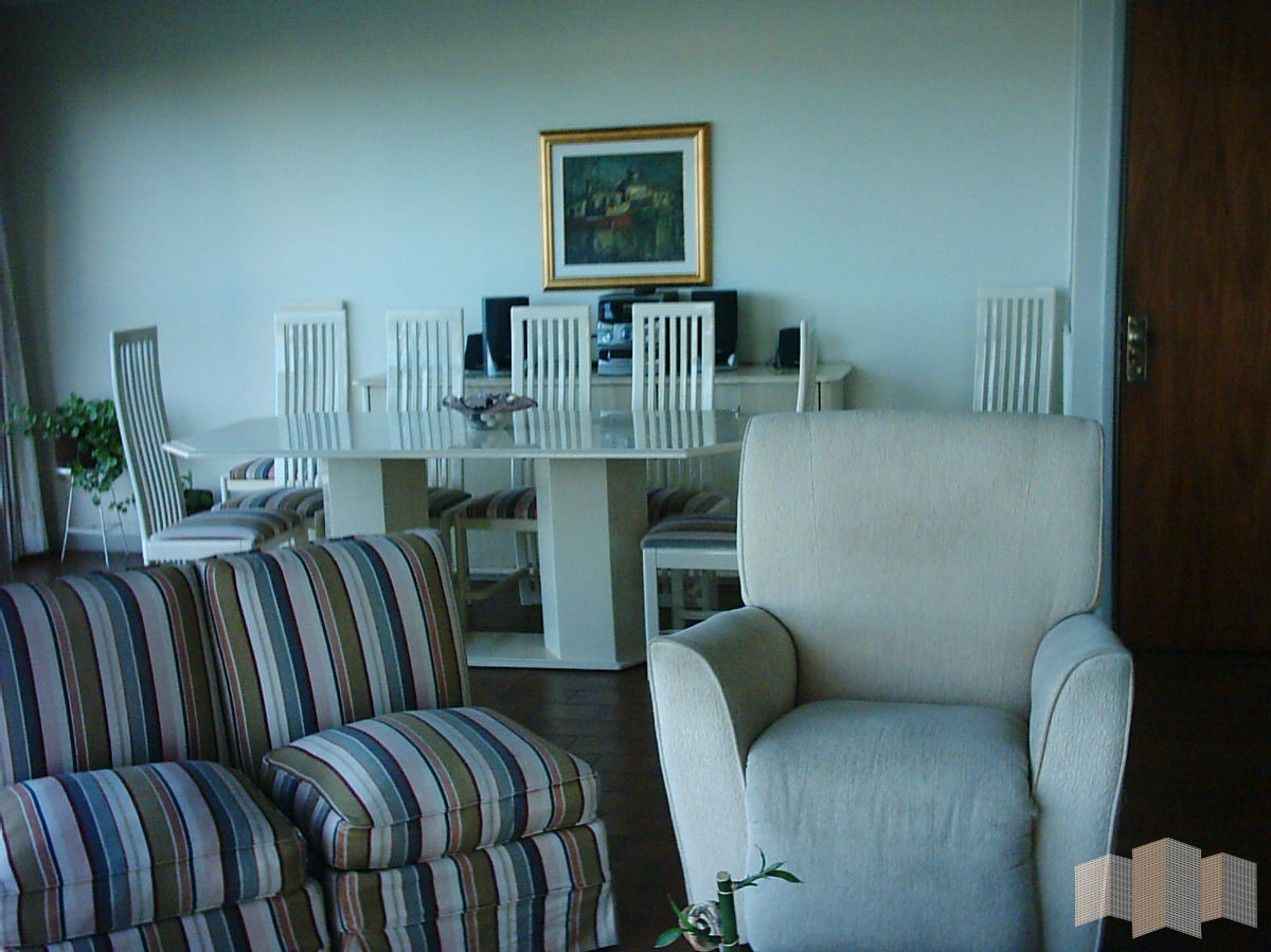 Apartamento ID.762 - FRENTE AL MAR - CON MUY LINDA VISTA - 