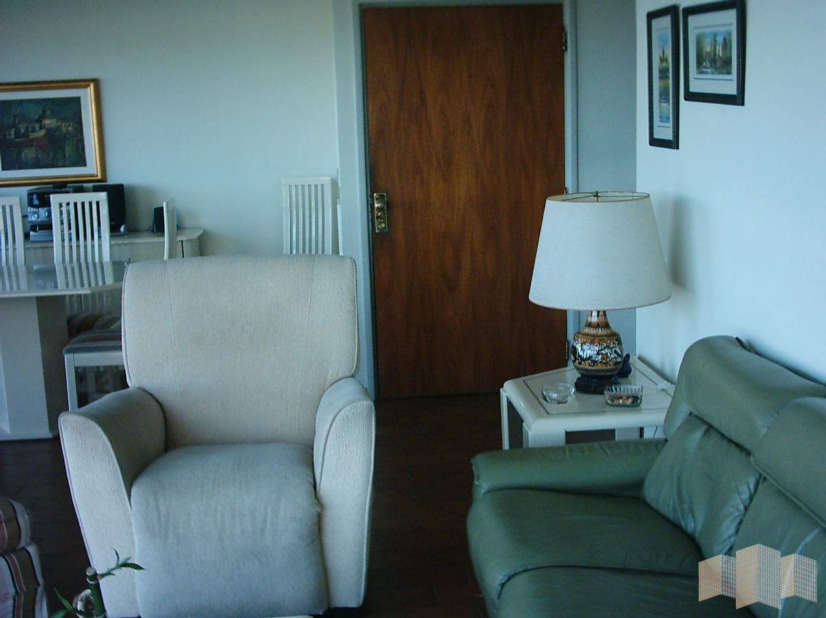 Apartamento ID.762 - FRENTE AL MAR - CON MUY LINDA VISTA - 