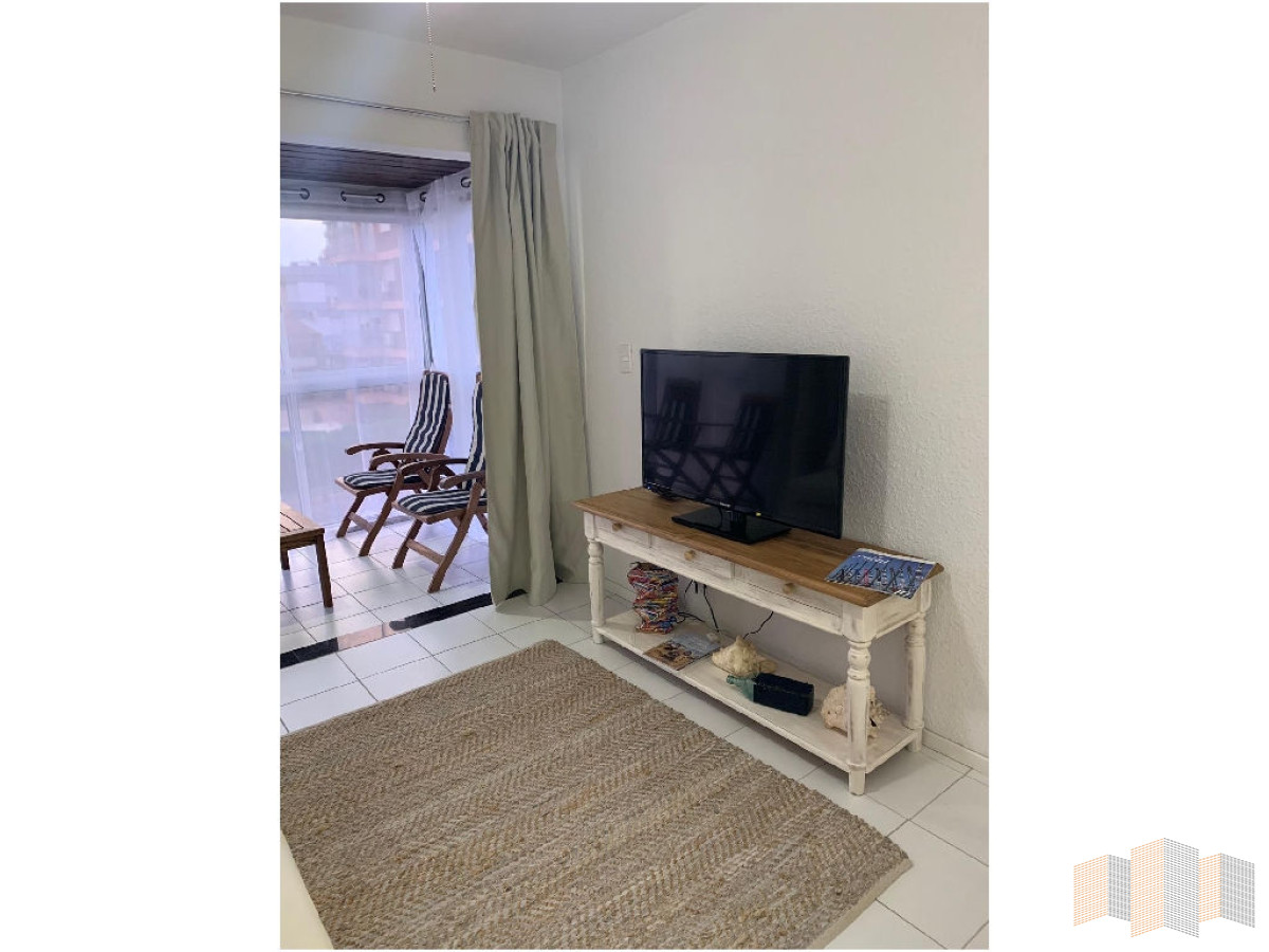 Apartamento ID.869 - Apartamento en Punta del Este, Península