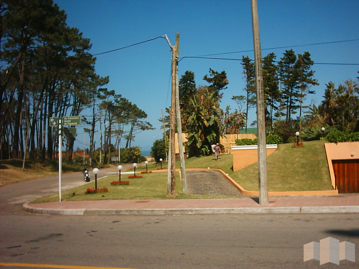 Apartamento ID.882 - A METROS DE LA PLAYA