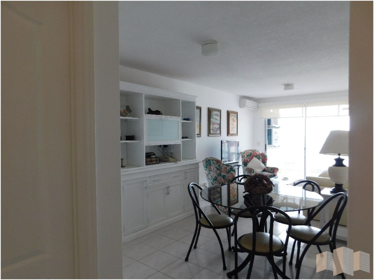 Apartamento ID.895 - CON MUY BONITA VISTA AL MAR