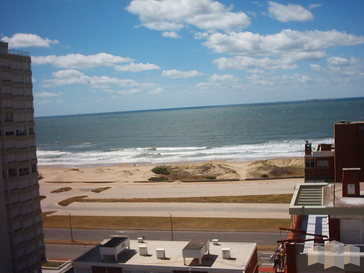 Apartamento ID.906 - A METROS DE LA PLAYA