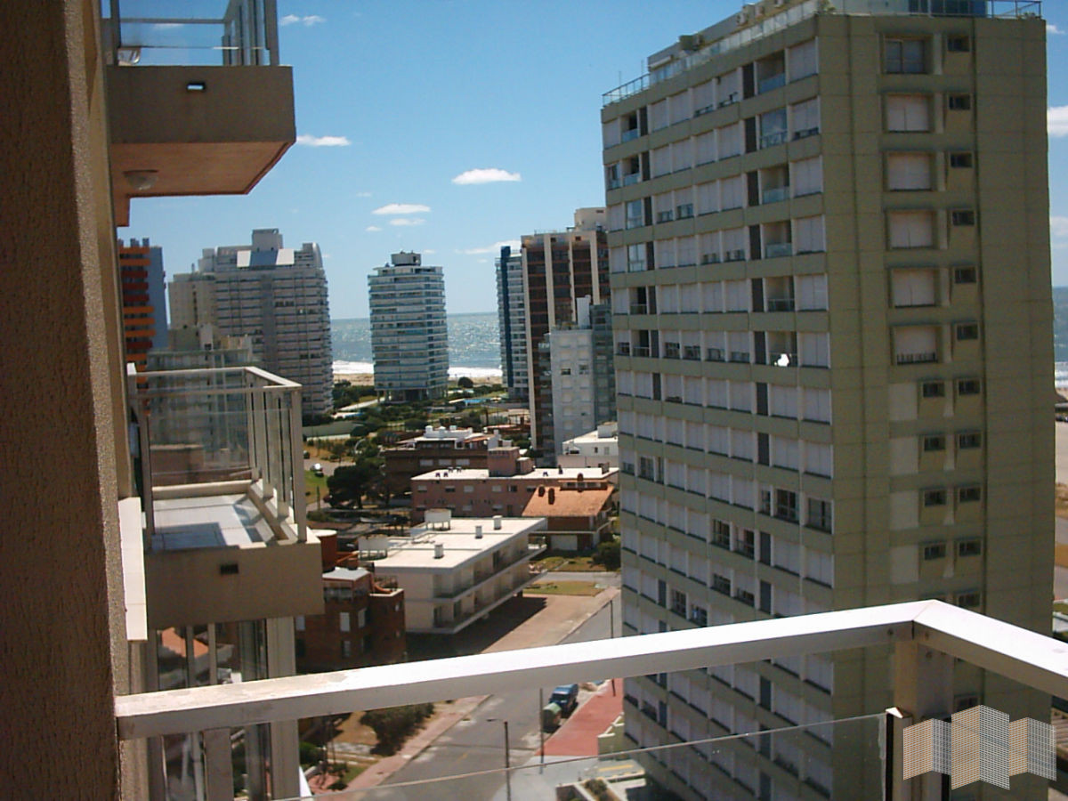 Apartamento ID.906 - A METROS DE LA PLAYA