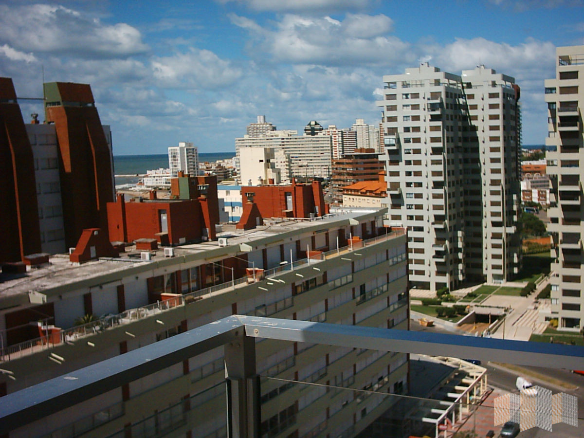 Apartamento ID.906 - A METROS DE LA PLAYA