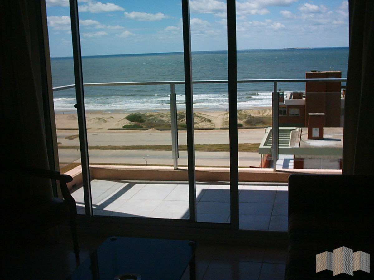 Apartamento ID.906 - A METROS DE LA PLAYA