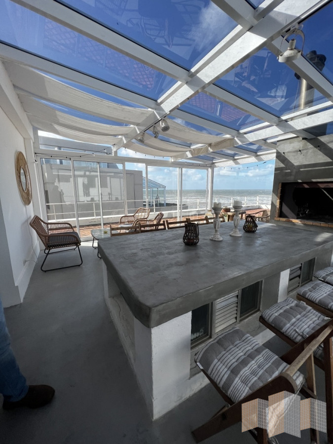 Apartamento ID.3346 - FRENTE AL MAR Y CON EXCELENTE VISTA 