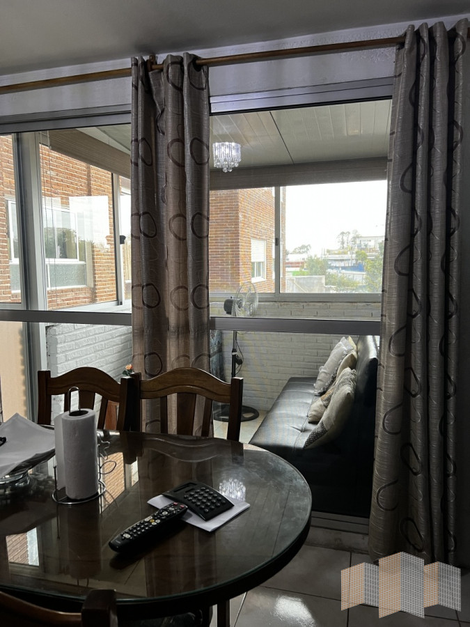 Apartamento ID.3349 - EN PLENO CENTRO DE MALDONADO