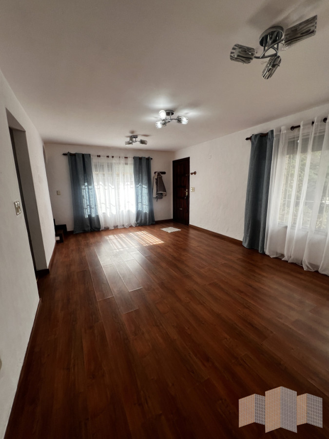 Casa ID.3439 - HERMOSA CASA EN ALQUILER POR TODO EL AÑO