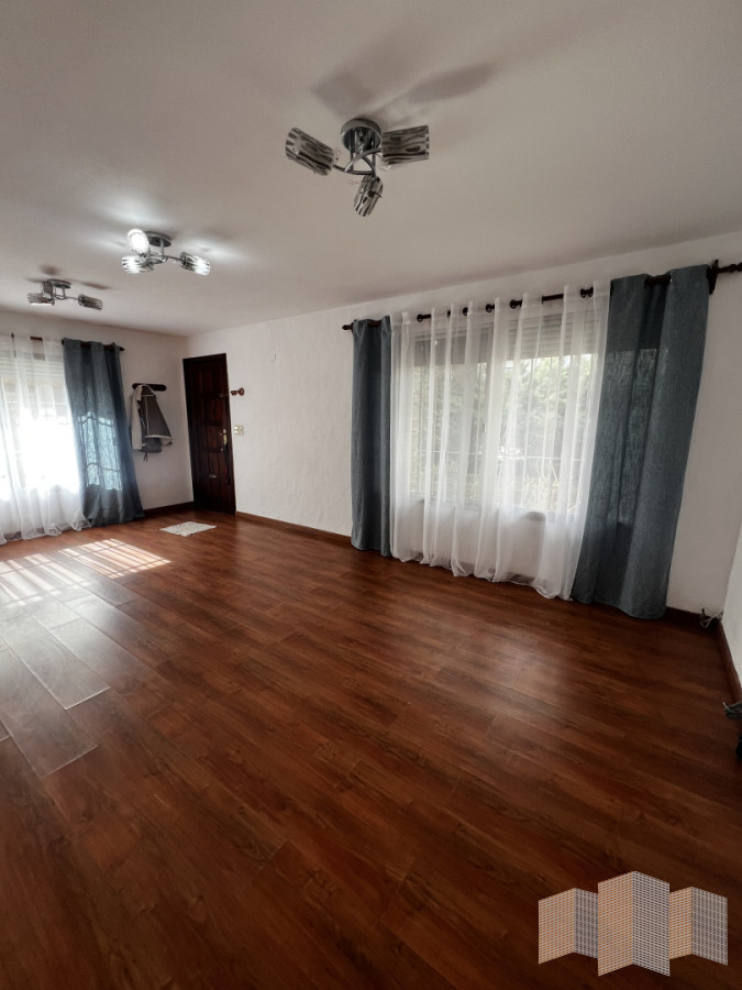 Casa ID.3439 - HERMOSA CASA EN ALQUILER POR TODO EL AÑO