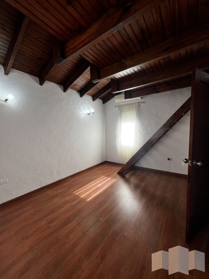 Casa ID.3439 - HERMOSA CASA EN ALQUILER POR TODO EL AÑO
