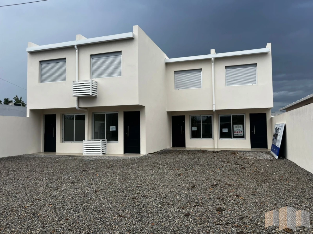 Casa ID.3423 - Alquiler por todo el año a estrenar 