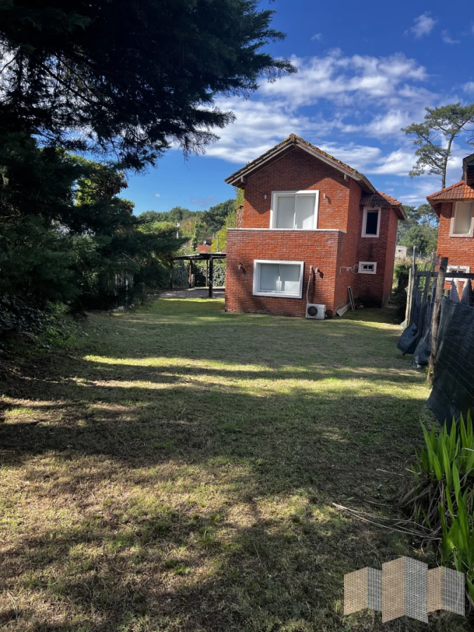 Casa ID.2816 - HERMOSA CASA EN ALQUILER POR TODO EL AÑO 