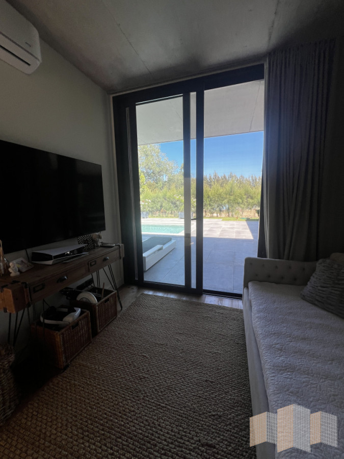 Casa ID.3420 - ELEGANCIA Y NATURALEZ A POCOS MINUTOS DEL MAR