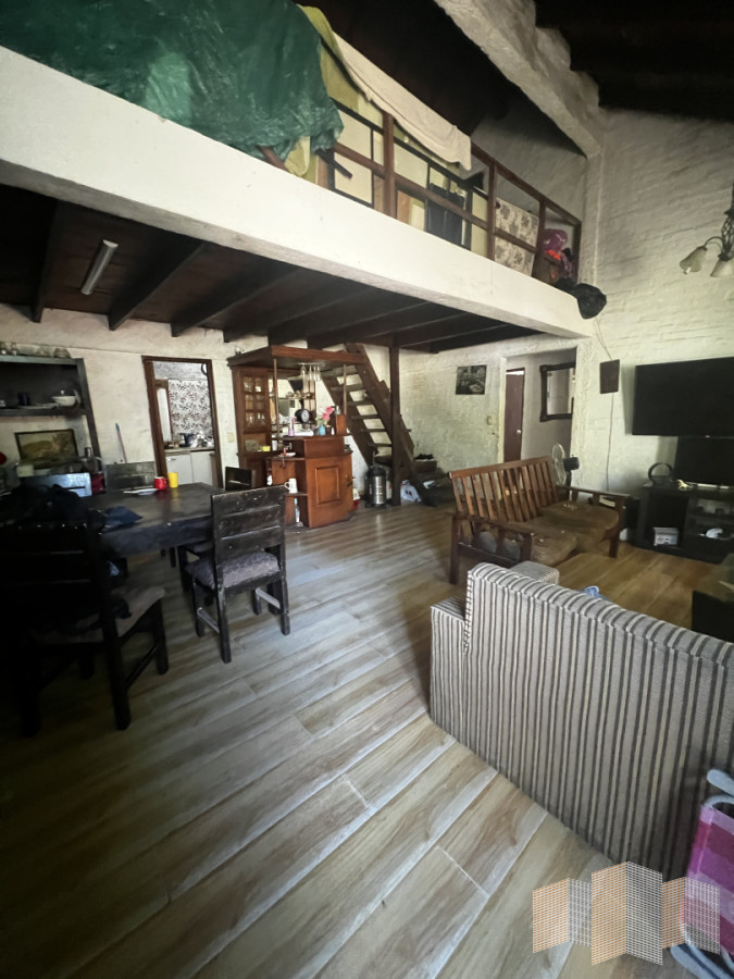 Casa ID.3417 - ESTRATEGICAMENTE UBICADA