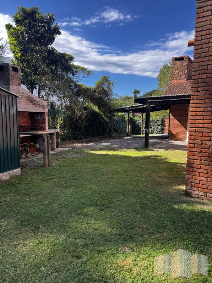 Casa ID.2816 - HERMOSA CASA EN ALQUILER POR TODO EL AÑO 