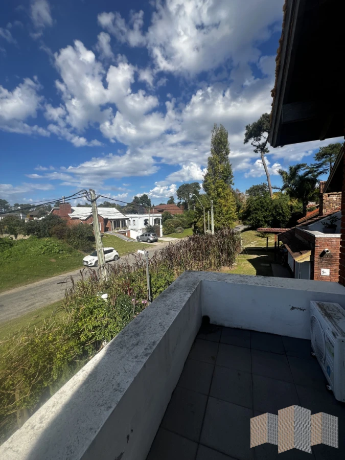 Casa ID.2816 - HERMOSA CASA EN ALQUILER POR TODO EL AÑO 