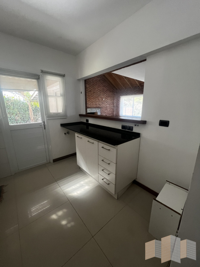Casa ID.2816 - HERMOSA CASA EN ALQUILER POR TODO EL AÑO 