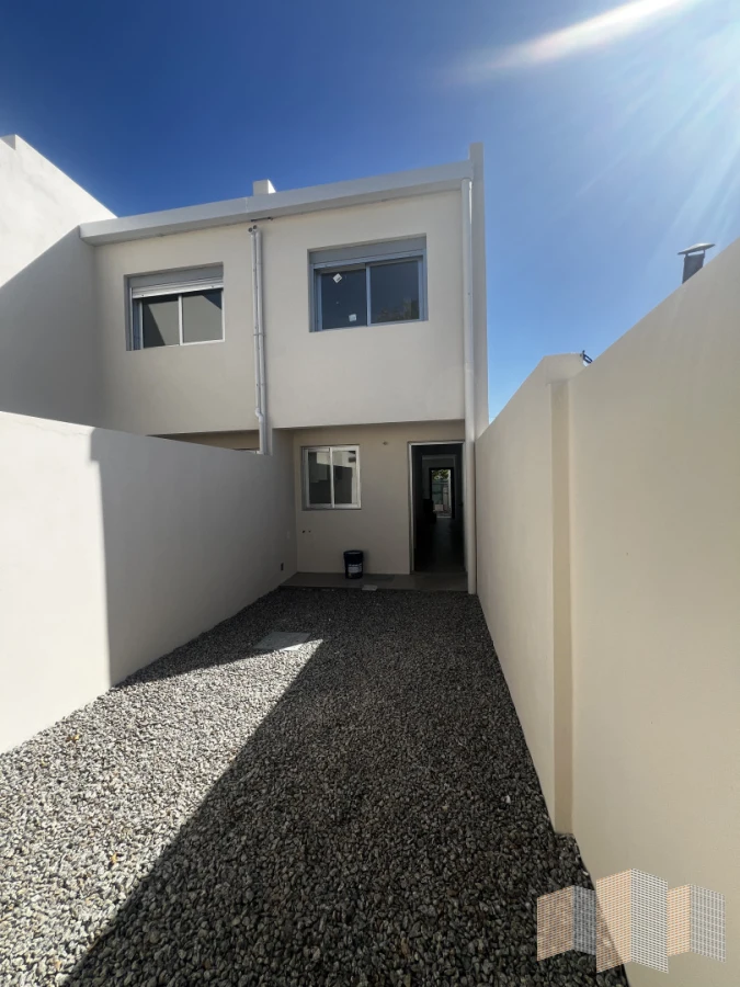 Casa ID.3423 - Alquiler por todo el año a estrenar 