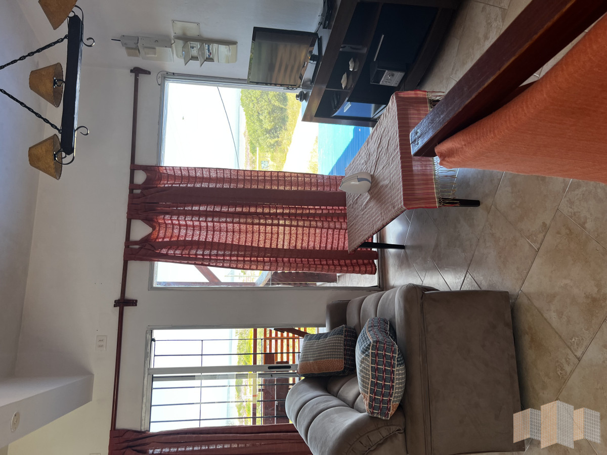 Casa ID.2728 - A METROS DE LA PLAYA