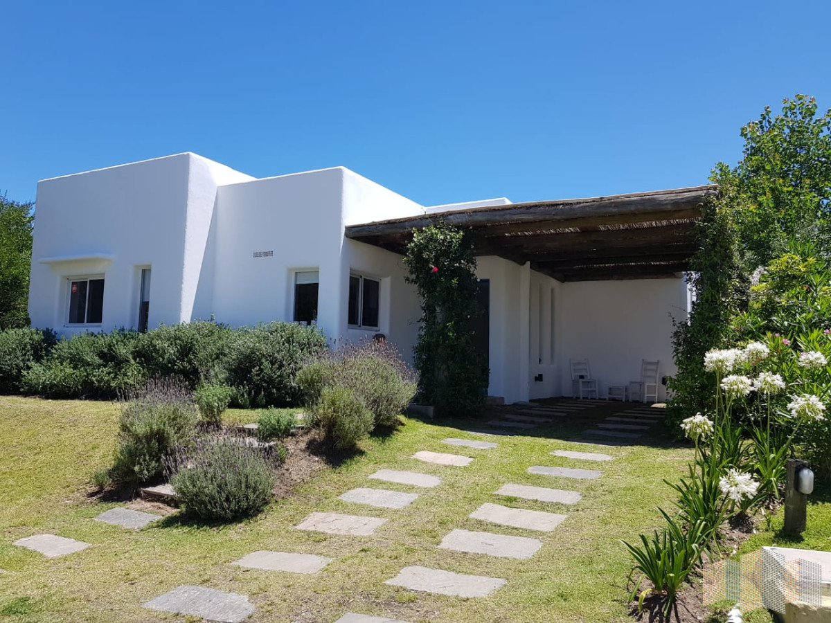 Casa ID.3271 - HERMOSA CASA EN ALTOS DE MONTOYA 