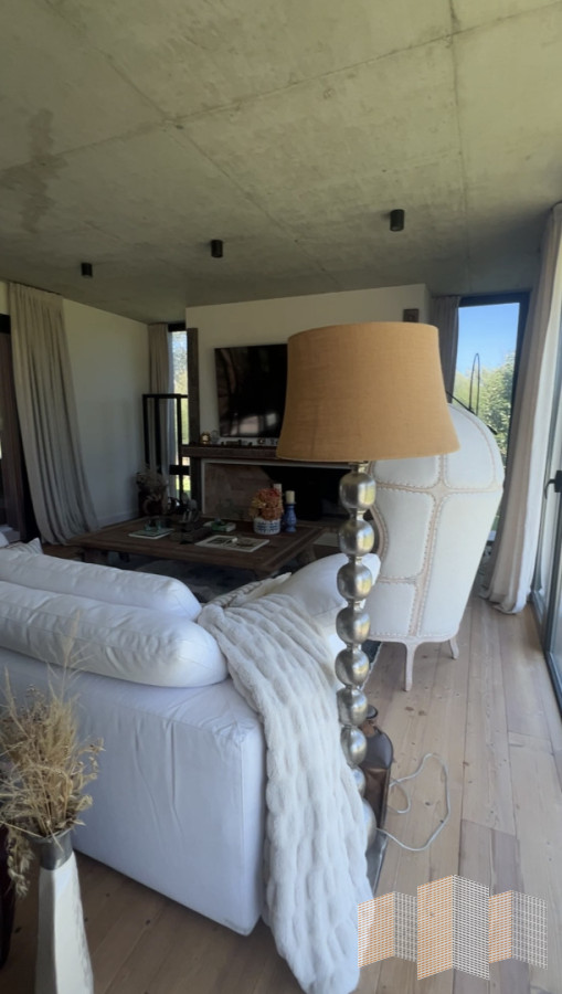 Casa ID.3420 - ELEGANCIA Y NATURALEZ A POCOS MINUTOS DEL MAR