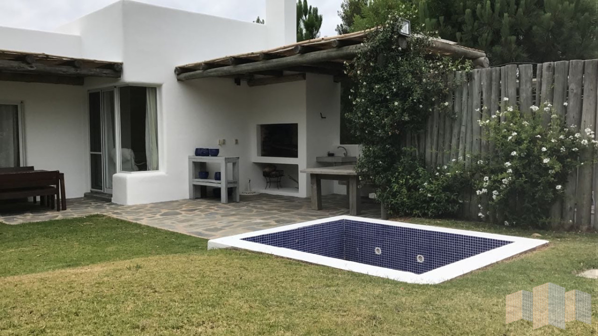 Casa ID.3271 - HERMOSA CASA EN ALTOS DE MONTOYA 