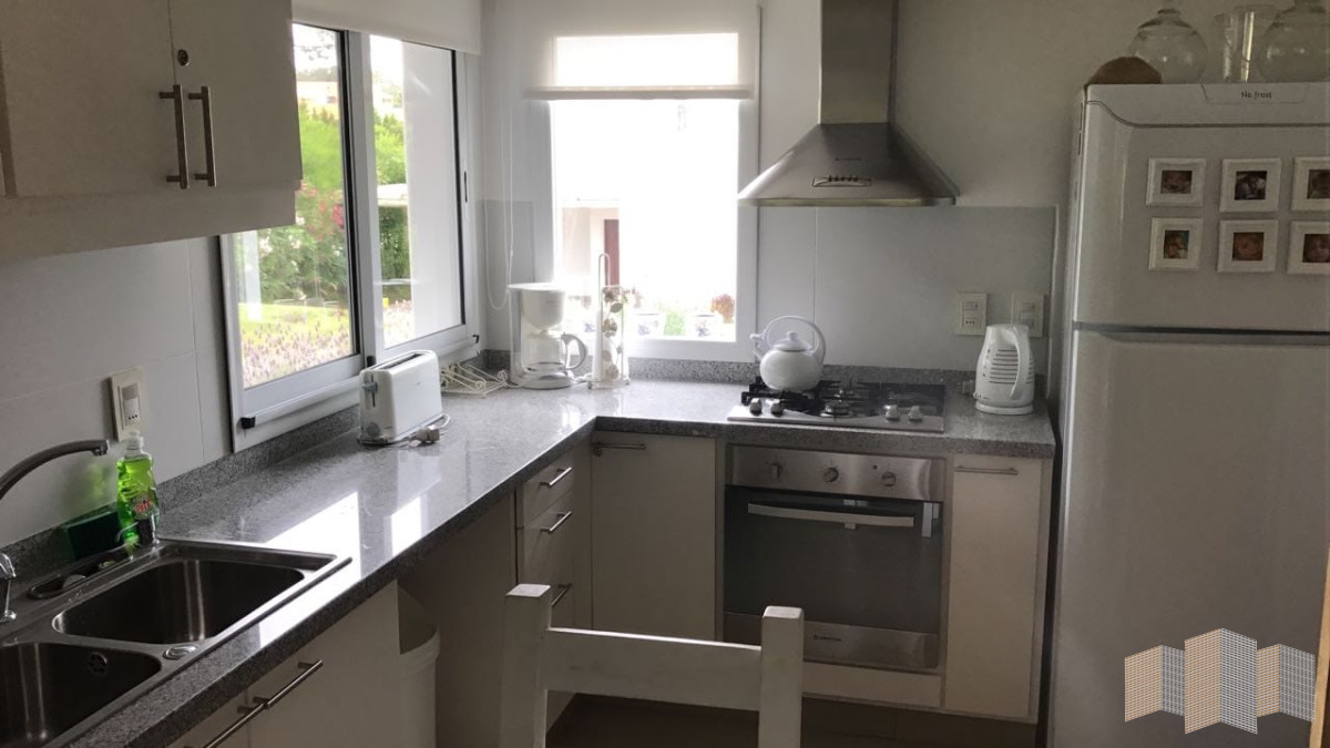 Casa ID.3271 - HERMOSA CASA EN ALTOS DE MONTOYA 