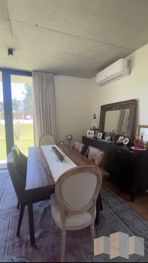 Casa ID.3420 - ELEGANCIA Y NATURALEZ A POCOS MINUTOS DEL MAR