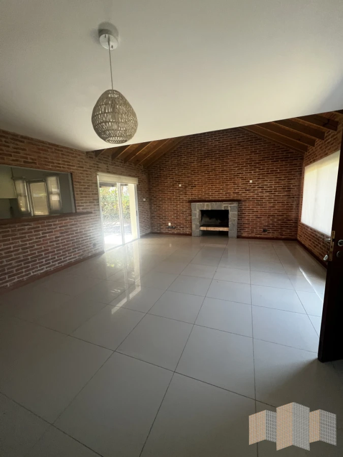 Casa ID.2816 - HERMOSA CASA EN ALQUILER POR TODO EL AÑO 