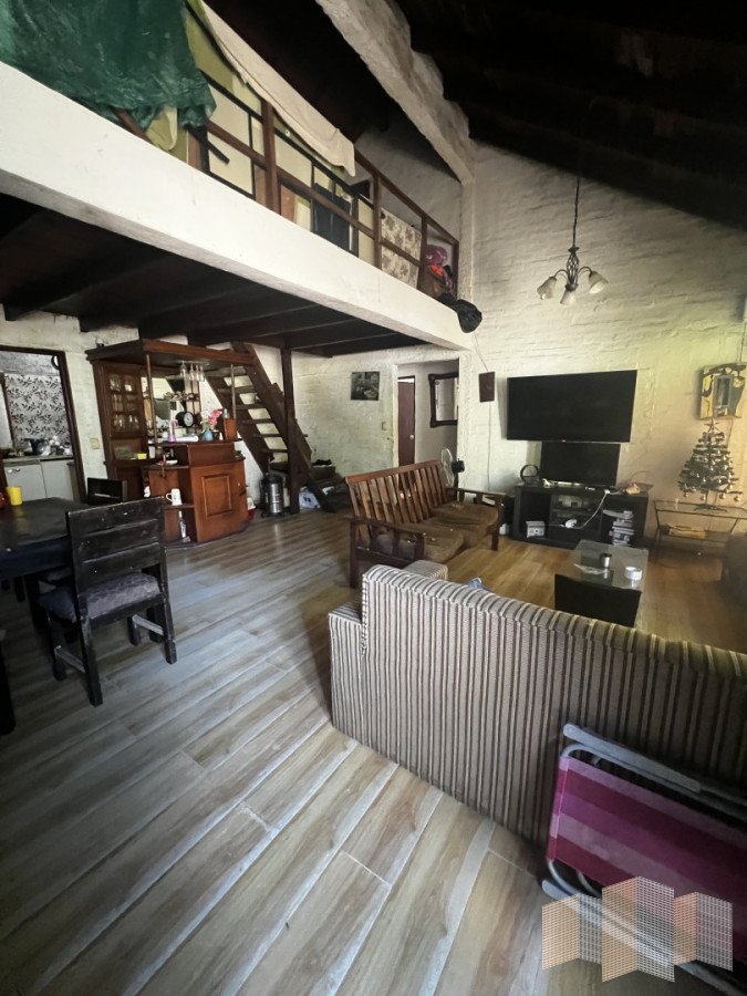 Casa ID.3417 - ESTRATEGICAMENTE UBICADA