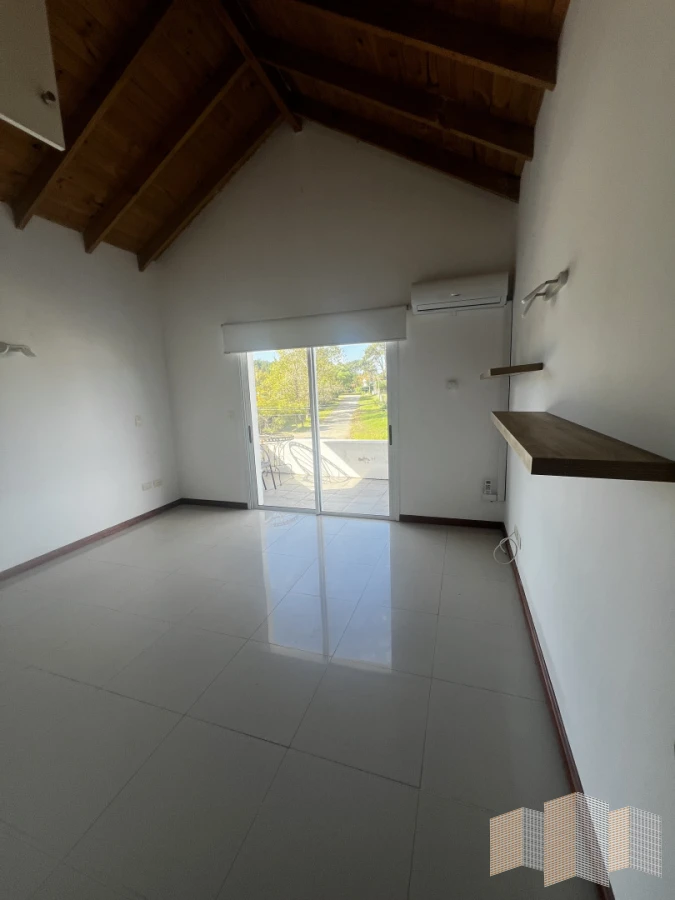 Casa ID.2816 - HERMOSA CASA EN ALQUILER POR TODO EL AÑO 