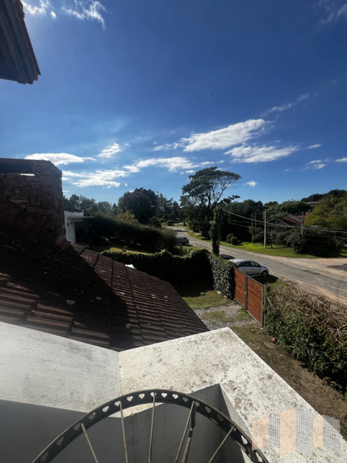 Casa ID.2816 - HERMOSA CASA EN ALQUILER POR TODO EL AÑO 