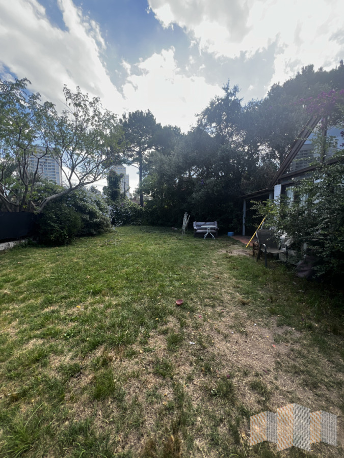 Casa ID.3417 - ESTRATEGICAMENTE UBICADA