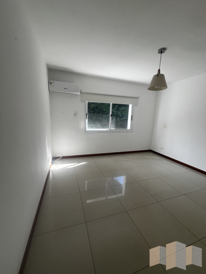 Casa ID.2816 - HERMOSA CASA EN ALQUILER POR TODO EL AÑO 